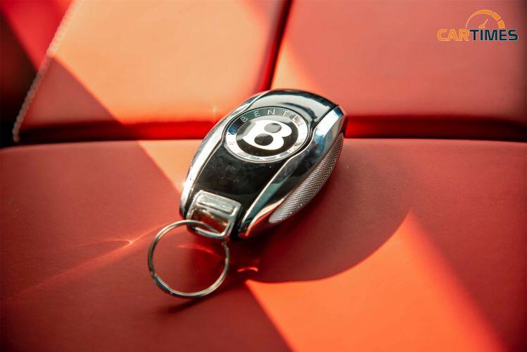 Chi tiết siêu xe Bentley Bentayga First Edition 2021 giá hơn 19 tỷ đồng tại Việt Nam