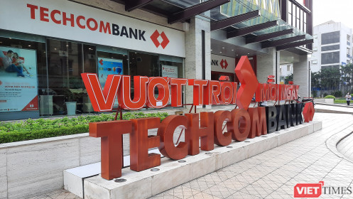Techcombank áp sát ngưỡng lợi nhuận tỉ USD, em trai ông Hồ Hùng Anh được đề cử vào HĐQT