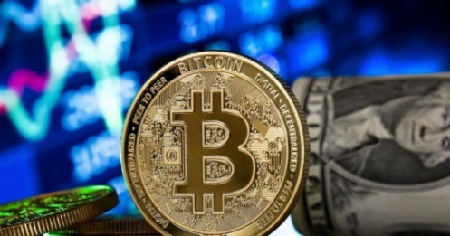 Bitcoin vượt mốc 60.000 USD trước lo ngại nguồn cung giảm
