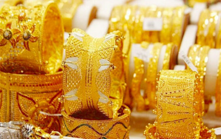 Giá vàng hôm nay ngày 22/4: Tiến sát 56 triệu đồng/lượng