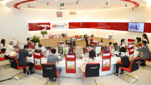 Thu dịch vụ tăng cao, lợi nhuận quý 1 của HDBank vượt 2.100 tỷ đồng