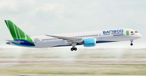 Bị 'tuýt còi' vì bán vé vượt slot, Bamboo Airways "tố" Bộ GTVT lãng phí