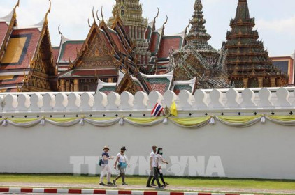 Thái Lan hạ thấp các chỉ tiêu du lịch vì làn sóng COVID-19 thứ ba