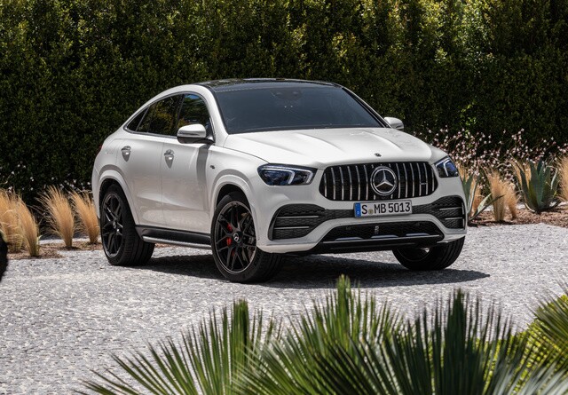 Mercedes Benz GLE Coupe 2021 giá 5,35 tỷ đồng vừa ra mắt có gì?