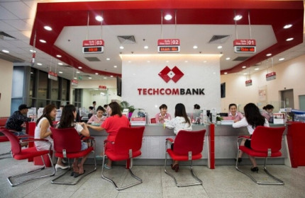Techcombank lãi 'khủng' hơn 5.500 tỷ nhờ đâu?