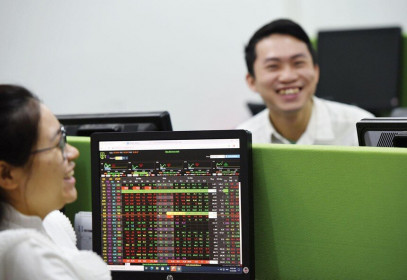 Cổ đông ngân hàng bớt “dằn vặt”