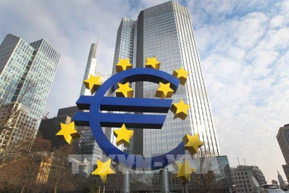 Eurozone rơi vào đợt suy thoái thứ hai trong chưa đầy một năm