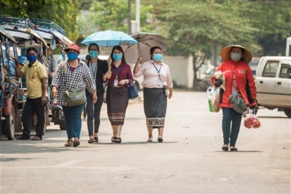 Lào bước vào 'đợt lây nhiễm lịch sử', Campuchia thêm 761 ca mắc COVID-19