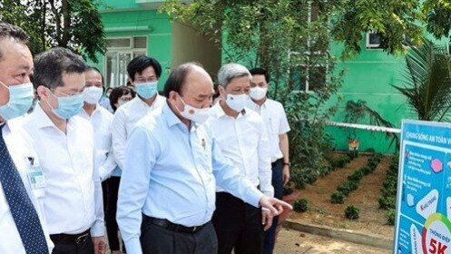 Chủ tịch nước Nguyễn Xuân Phúc kiểm tra công tác phòng, chống dịch Covid-19 tại Đà Nẵng