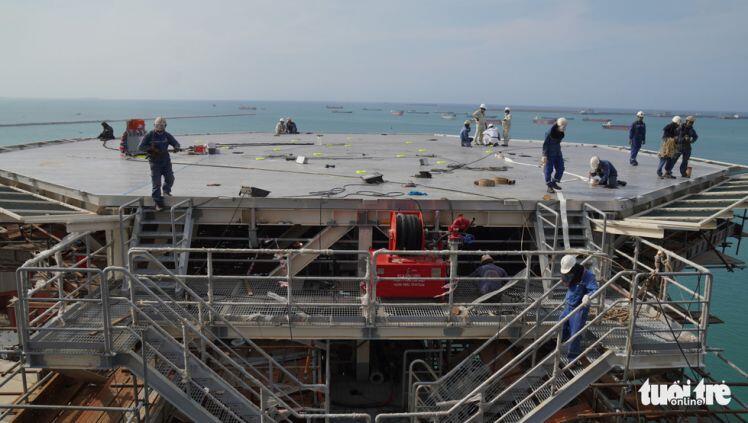 'Độ' tàu dầu hạng khủng thế giới ở Việt Nam