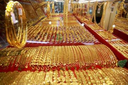 Giá vàng tăng 1,2 triệu đồng/lượng trong tháng 4