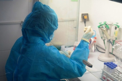 Hà Nam: Bệnh nhân siêu lây nhiễm có thể bị truy cứu trách nhiệm hình sự