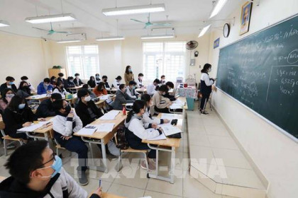 TP Hồ Chí Minh: Học sinh, sinh viên tạm dừng đến trường từ 10/5