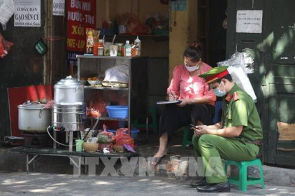Hà Nội nâng việc phòng, chống COVID-19 lên mức "quyết liệt"