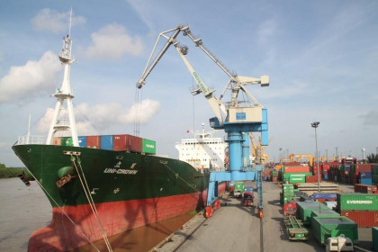 Tập đoàn Container Việt Nam (VSC): Tổ chức liên quan Thành viên HĐQT vừa bán ra 650.000 cổ phiếu