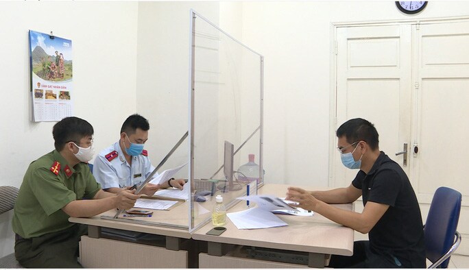 Xử phạt người đăng thông tin "phong tỏa Hà Nội" 12,5 triệu đồng