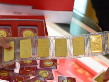 Vàng có hai tuần tăng giá liên tục