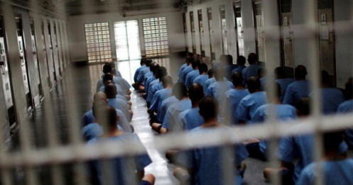 Thái Lan phát hiện hơn 10.000 ca COVID-19 trong hàng loạt trại giam