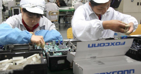 Reuters: Bắc Giang yêu cầu đóng cửa các nhà máy sản xuất đồ Apple