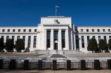 Fed báo hiệu có thể thắt chặt chính sách nếu kinh tế cải thiện nhanh chóng