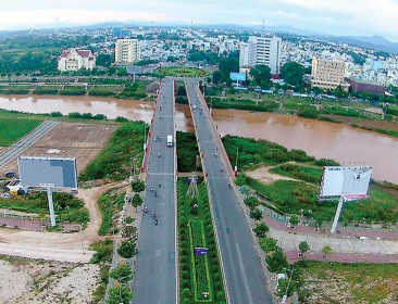 Kon Tum ngăn chặn tình trạng ôm tiền chạy theo ‘’ông lớn’’ bất động sản để lướt sóng