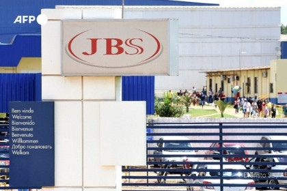 Hoạt động sản xuất thịt tại Mỹ bị gián đoạn vì vụ tấn công mạng JBS SA
