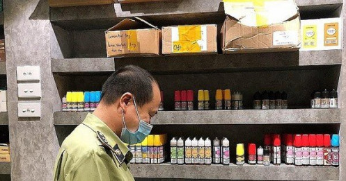 Hà Nội: Thu giữ 31.000 sản phẩm thuốc lá điện tử tại cửa hàng trên phố cổ