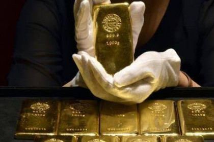 Giá vàng châu Á chiều 4/6 giảm xuống mức thấp nhất của hơn hai tuần qua