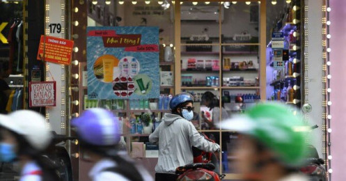 Ngân hàng Thế giới nhận xét gì về kinh tế Việt Nam trong đợt bùng dịch thứ 4?