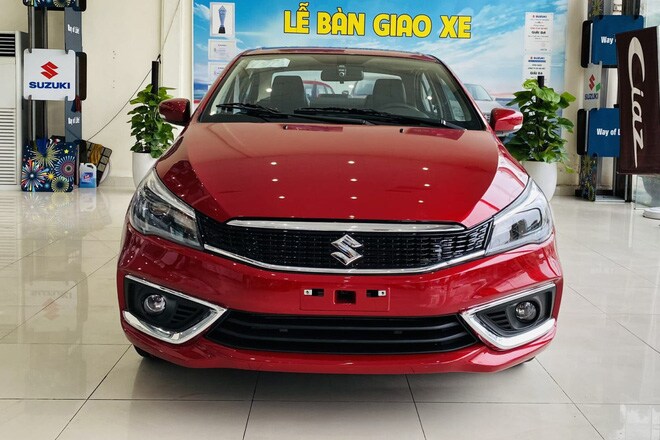 Giá Suzuki Ciaz giảm mạnh 70 triệu đồng