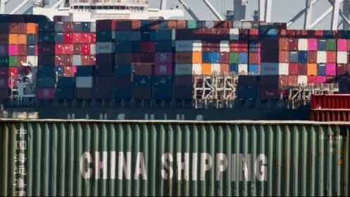 Trung Quốc: Covid-19 ập đến bất ngờ, chuỗi cung ứng lại khủng hoảng