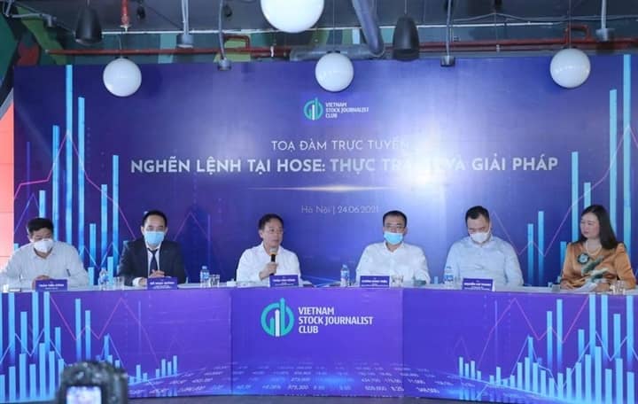 Hệ thống HoSE mới sắp vận hành, ông Lê Hải Trà: 'Cho chúng tôi nợ 1 ngày cụ thể'