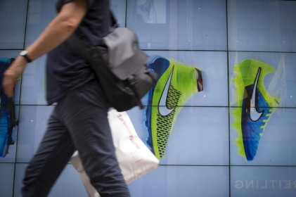 Cổ phiếu Nike, chỉ số PCE sắp được công bố, Dầu thô giảm nhẹ