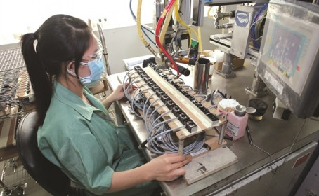 FDI cũng cần “giải cứu”