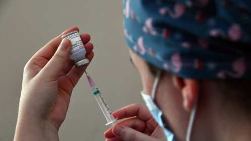 Vắc xin Moderna ngăn ngừa biến chủng Delta hiệu quả, miễn dịch trong nhiều năm
