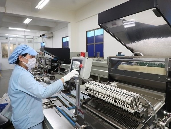 Công ty sản xuất bơm kim tiêm có doanh thu hơn 200 tỉ đồng/năm