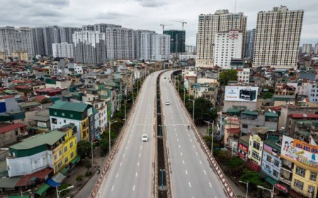 Chuyên gia đánh giá, Việt Nam có thể không cần điều chỉnh giảm mục tiêu tăng trưởng