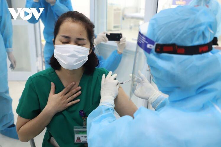 Việt Nam sẽ tiếp nhận từ 8-10 triệu liều vaccine trong tháng 7
