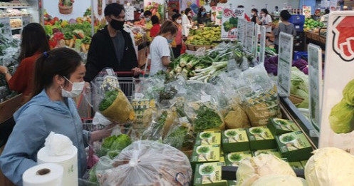 "Giải cứu" chợ, siêu thị bị đóng cửa hàng loạt tại TP.HCM