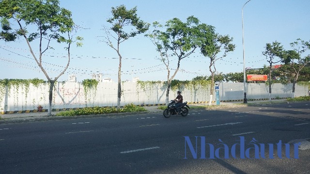 Cận cảnh 2 khu đất 'vàng' bị bỏ hoang tại Đà Nẵng của Kim Long Nam Group