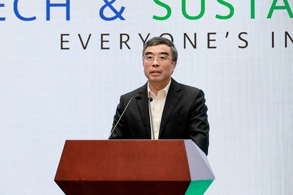 Huawei đầu tư 150 triệu USD phát triển nhân tài kỹ thuật số