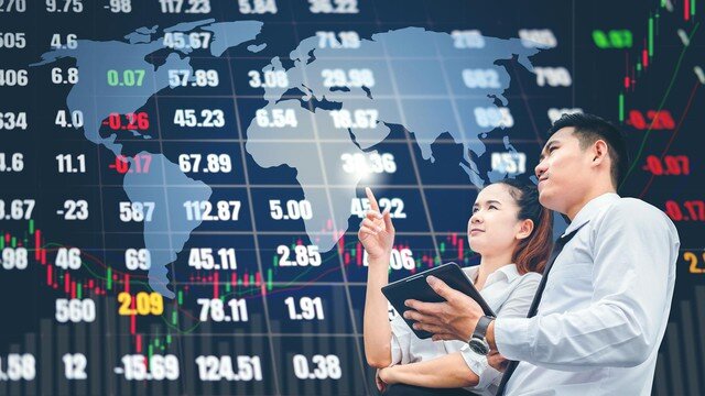 Ai rồi cũng chơi chứng khoán