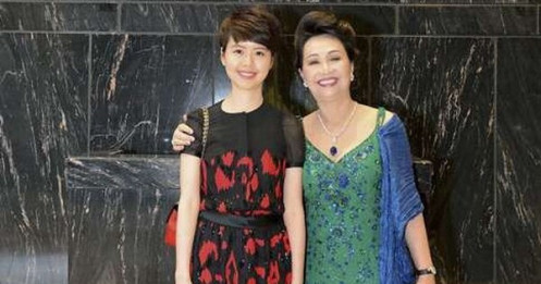 Hai ái nữ siêu kín tiếng của gia tộc sở hữu Thuận Kiều Plaza: Đều là chủ tịch khi mới ngoài 20 tuổi, riêng cô út chưa từng lộ diện