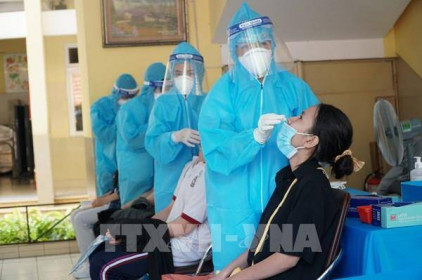 Tp.Hồ Chí Minh cần khoảng 7.000 nhân viên y tế hỗ trợ điều trị bệnh nhân COVID