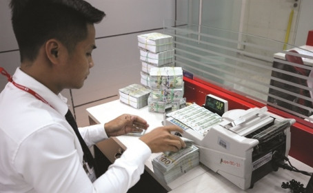 Đỉnh nào cho VN-Index?