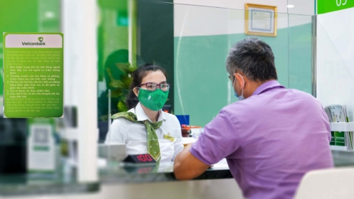 Vietcombank lãi hơn 14.500 tỷ đồng sau nửa năm