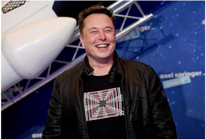 Tiếp bước Richard Branson, tỉ phú Elon Musk cũng sớm bay vào không gian
