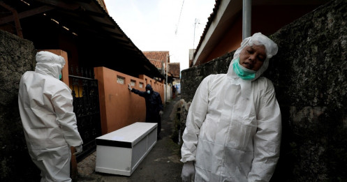 Ngày nhiễm Covid-19 cao chưa từng thấy ở Thái Lan, Indonesia rơi vào ‘kịch bản xấu nhất’