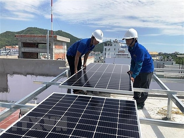 “Bát nháo” phát triển điện Mặt Trời mái nhà tại Tây Nguyên