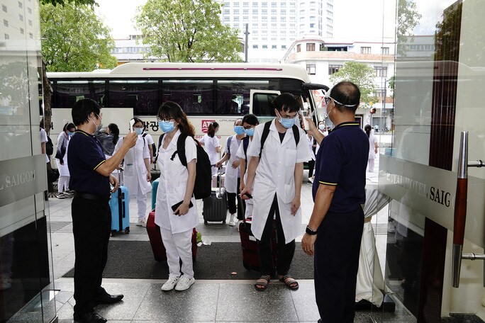 Hàng loạt khách sạn ở TP HCM miễn phí cho bác sĩ, nhân viên y tế